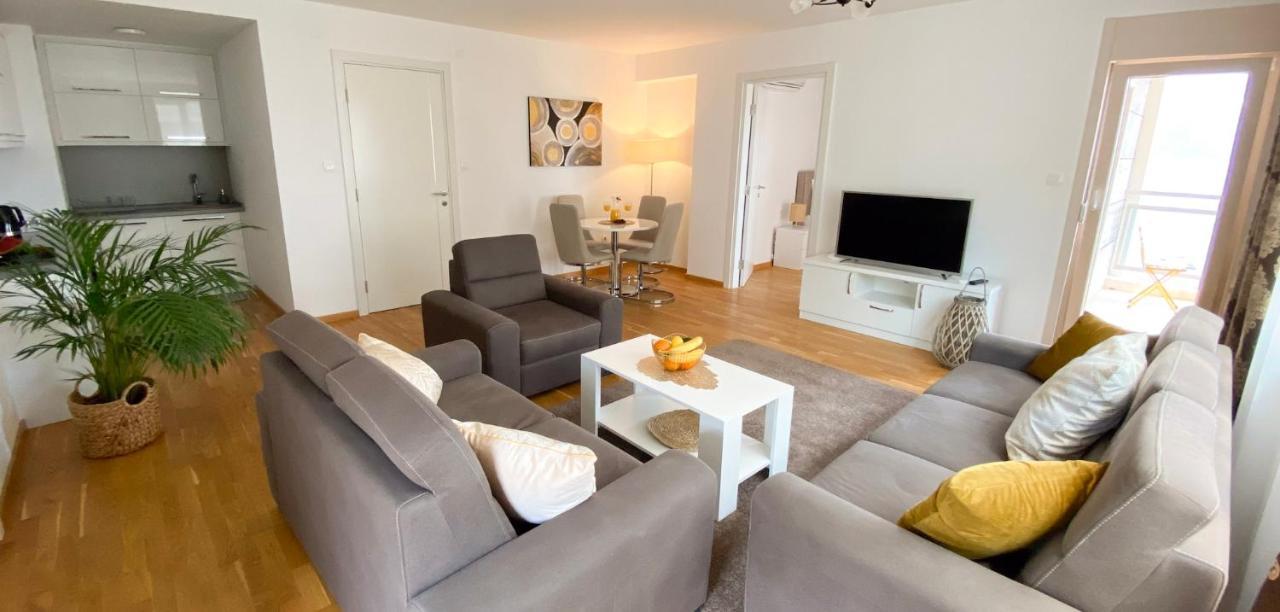 Four Views Apartments Budva Bagian luar foto