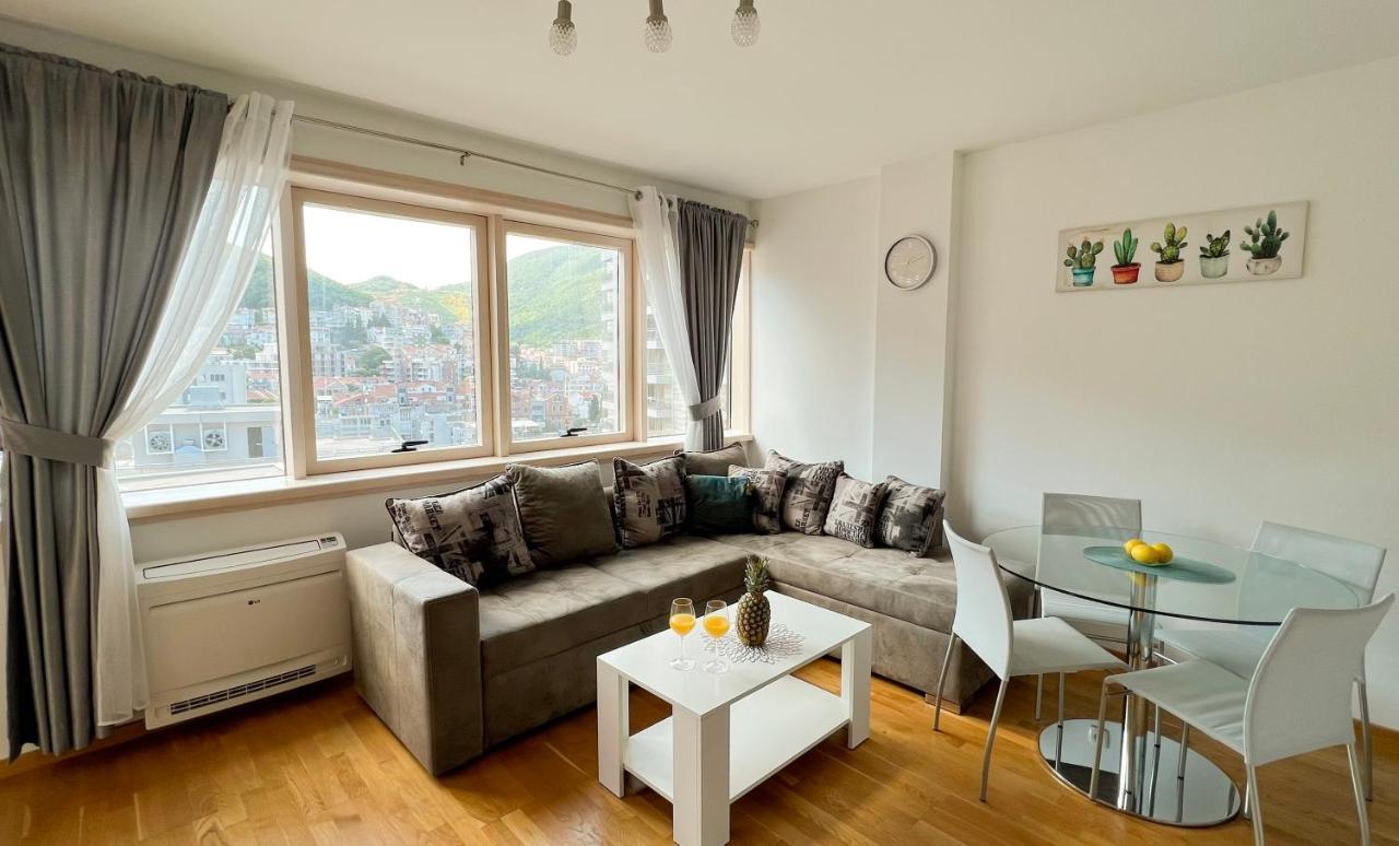 Four Views Apartments Budva Bagian luar foto
